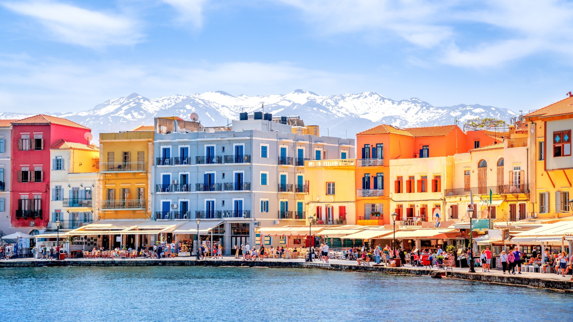Crete_Town_Buildings_Colourful_TGR